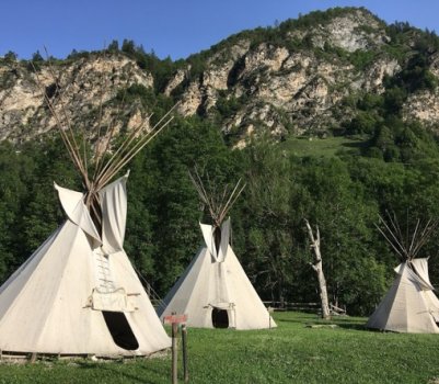 Tentes Amérindiennes.